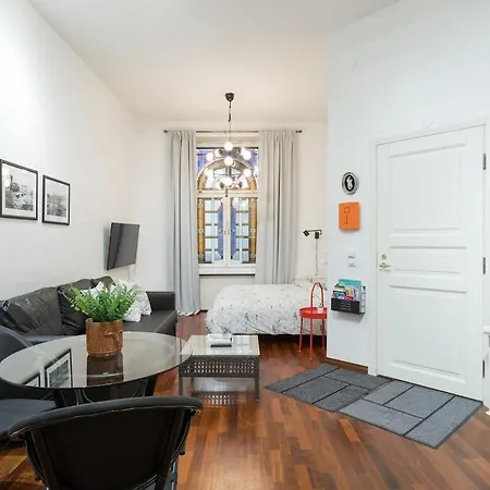 Heart Of The Authentic Apartment *